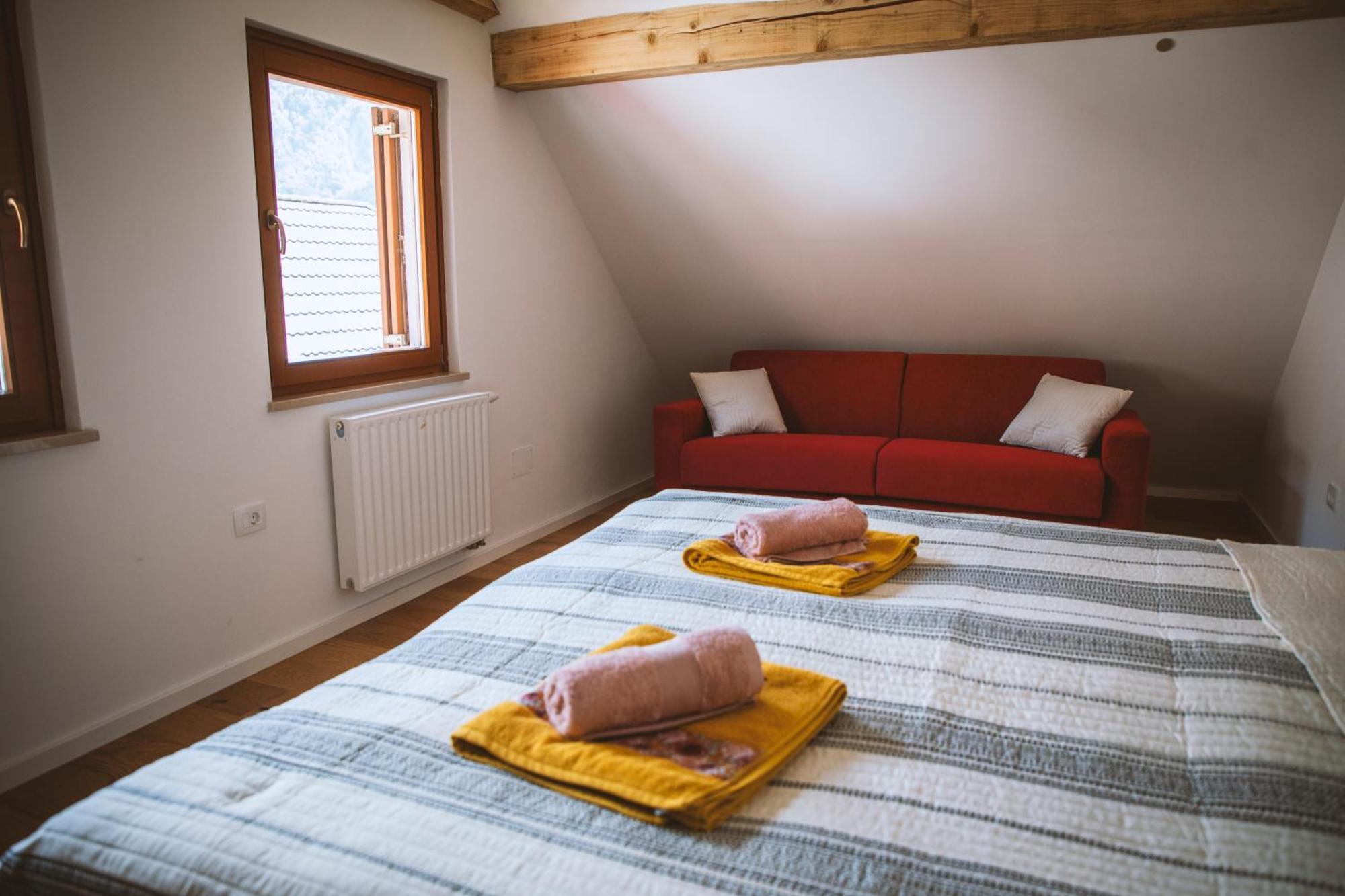 4 Sheeps Apartments Bovec Exterior photo